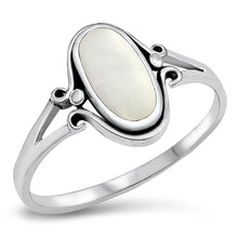 Load image into Gallery viewer, Sterling Silver Mother of Pearl Oval Ring
