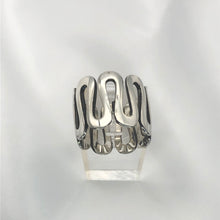 Load image into Gallery viewer, Sterling Silver Wave Fold Ring
