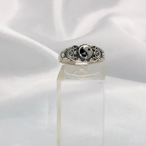 Yin Yang Circle Ring