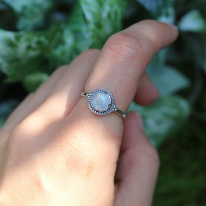 Sterling Silver Moonstone Wonderland Oval