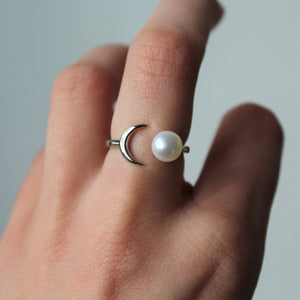 Sterling Silver Moon and Pearl Ring