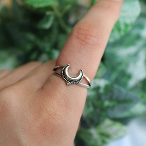 Silver Crescent Moon Henna Ring