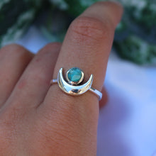 Load image into Gallery viewer, Turquoise Horn Ring
