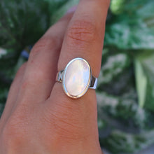 Load image into Gallery viewer, Sterling Silver Mother of Pearl Large Oval
