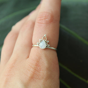 Sterling Silver Moonstone Petal Henna Ring