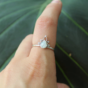 Sterling Silver Moonstone Petal Henna Ring