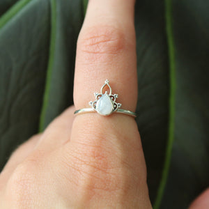 Sterling Silver Moonstone Petal Henna Ring