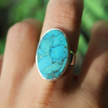 Load image into Gallery viewer, Turquoise X-Large Oval Ring
